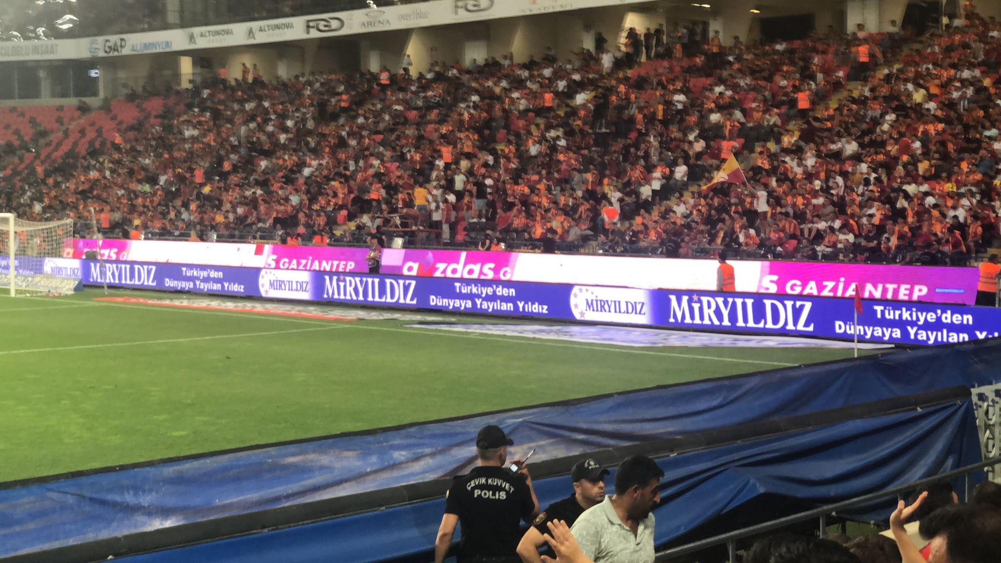 Miryıldız, Süper Lig Açılış Maçında Gaziantep Stadyumu’nda Yerini Aldı